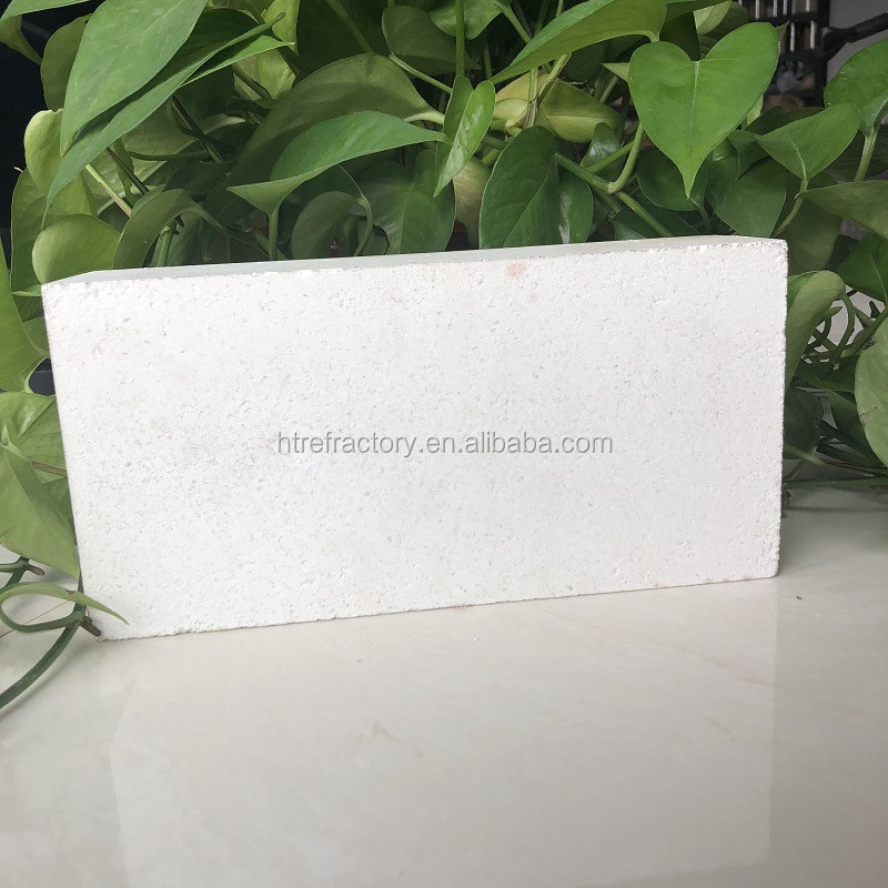 Customized Size Corundum-Mullite Refractory Bricks for Industry Furnace ISO9001 Certified