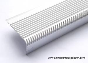 China 6063 - T5 Aluminum Stair Nosing Edge Trim Matt Silver 43 mm x 22mm factory