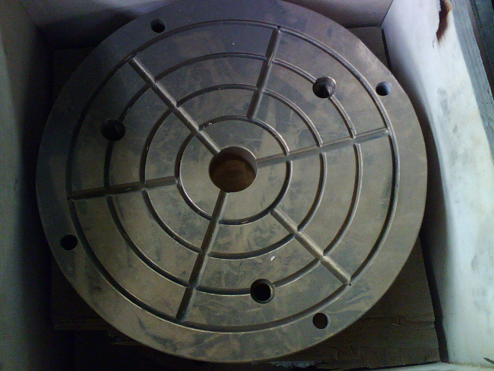 Casting Processing Type Crusher Spare Parts HP400 Cone Crusher Wear Parts Socket Liner