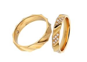 China Crisscross Overlapping 18k Yellow Gold Ring Pairs For Couples factory
