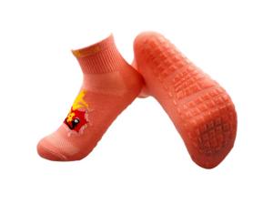 China Amazing Jump Zone Socks Non Slip Bounce Amusement Park Socks for Kids and Adults Trampoline factory