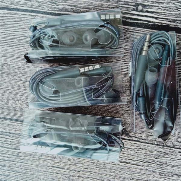 China  S10 In Ear Wired Earphones 3.5MM Jack Handsfree With Remote Mic factory