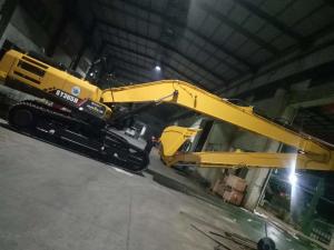 China Sany 365 Long Reach Excavator Booms And Stick 30m Digging Long Distance Operation factory