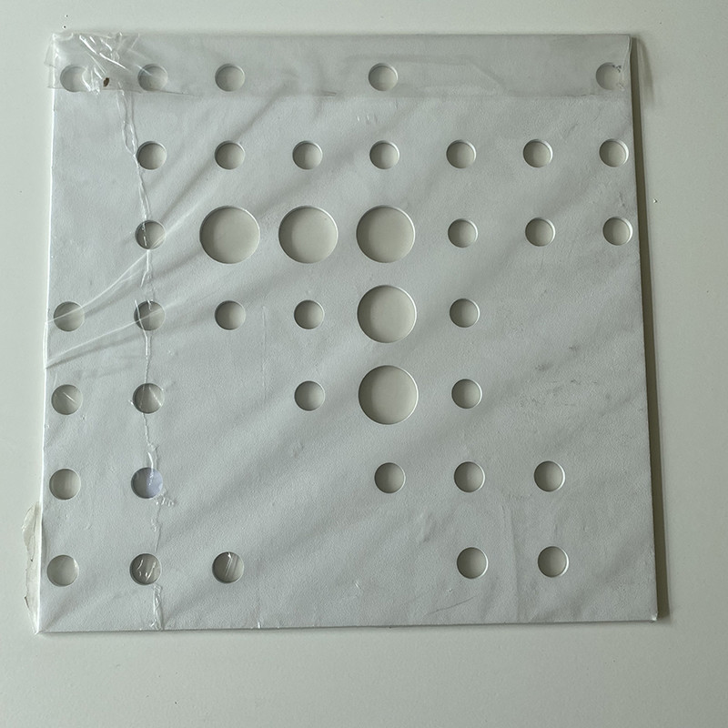 Waterproof Aluminum Metal Ceiling 300x300x3.0mm Perforated Expanded Sheet