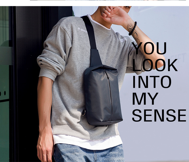 Water Resistant Polyester Lining Anti Theft Chest Sling Bags With USB 5L