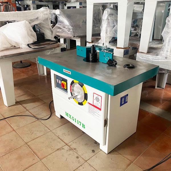 90mm Spindle Diameter Industrial Wood Milling Router for Customer Actual