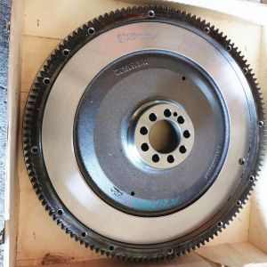 Sinotruk HOWO Engine Diesel Flywheel Replacement 612600020354 ODM