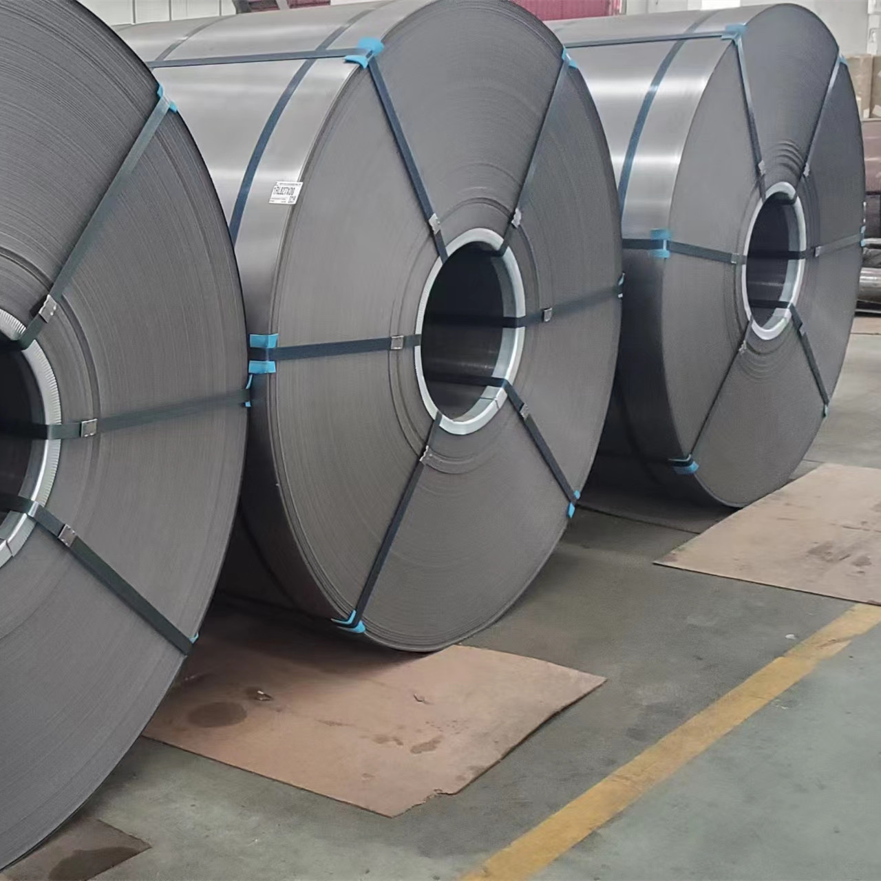 Black Painted Stainless Carbon Steel Plate Coil FeE42 High Strength 2.0mm