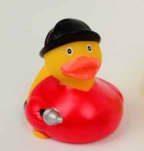 China Firefighter Fireman Mini Rubber Ducks / Promotional Personalised Rubber Bath Ducks factory
