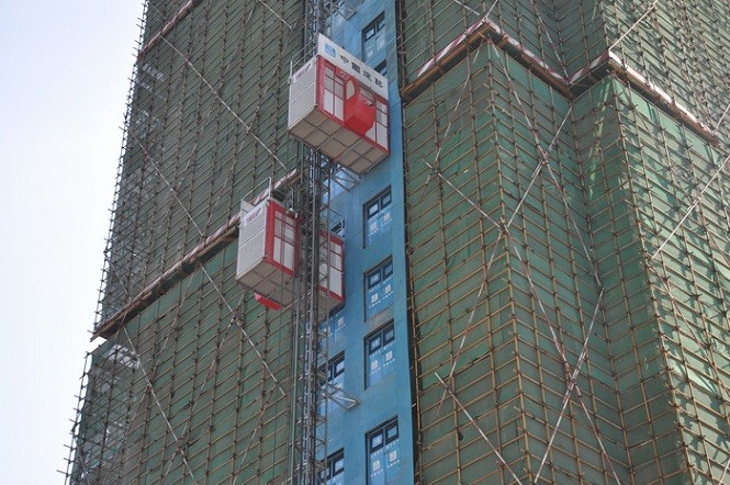 Passenger Material 37kw Building Construction Hoist Bevel Heicial Gearbox/Construction Elevator for Construction