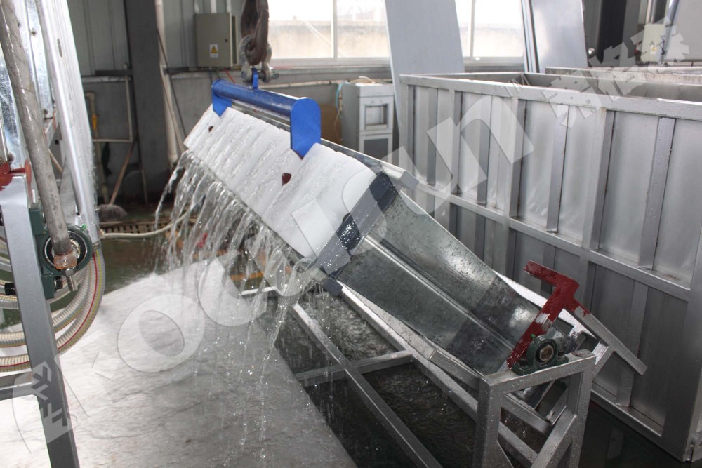 2024 15 Tons Brine System Block Ice Machine for Restaurant Ice Storage Capacity Needs
