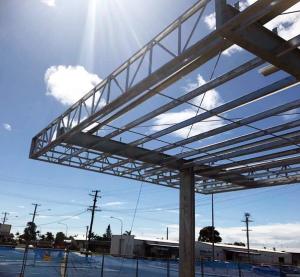 China Q235B New Gas Station Canopy Construction Darkgray 10m Large Span factory
