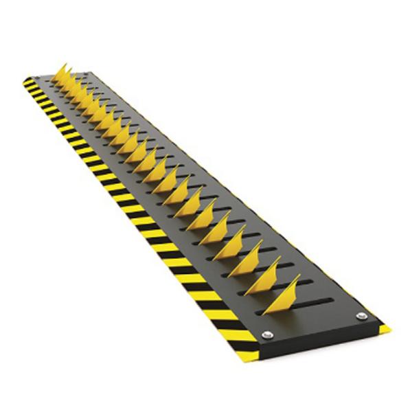 Residence Remote Control Parking Bollards , Tyre Killer Barriers Black