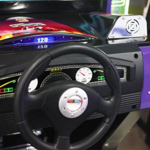 32 LCD Twins Arcade Car Game Machine , 1 - 2 Players Money Arcade Machines