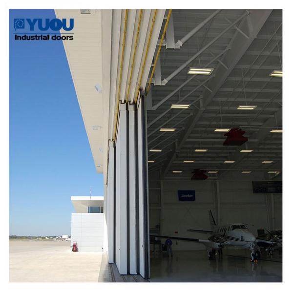 Steel Automatic Aircraft Hangar Door Revolving PU Sandwich Panel 50HZ 5000kg