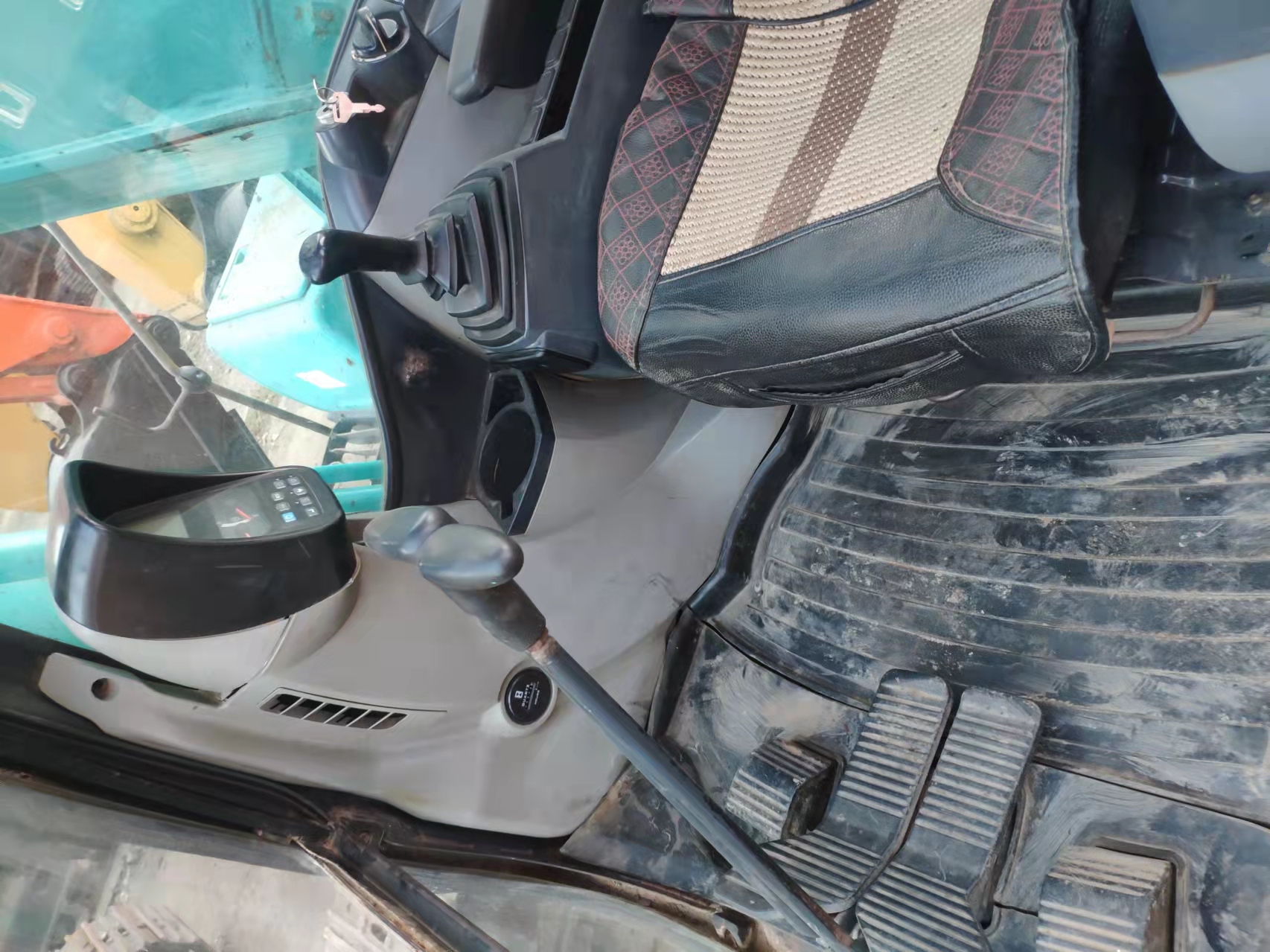 HINO Engine 21-Ton Kobelco Excavator Low Hours Motor Pump Gearbox Included