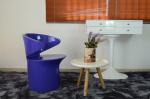 Mushroom - Shaped Living Room Chairs Fiberglass Leisure Blue 60 * 57 * 79 CM