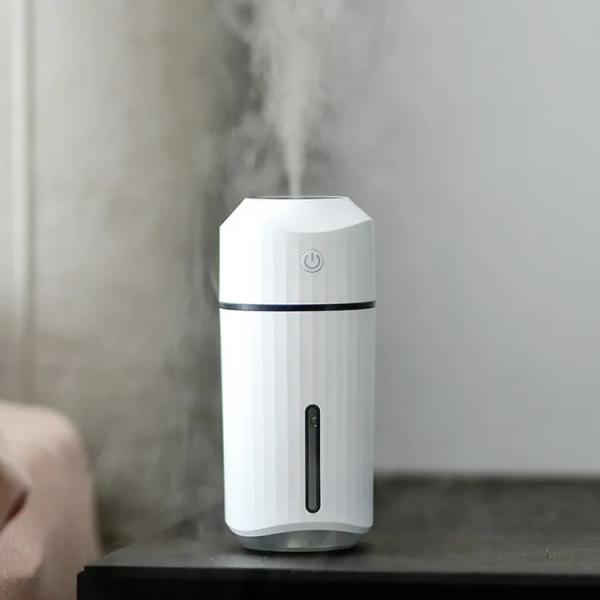 China Wholesale 320ML Mini Portable Air Humidifier Cool Mist Nebulizer Silicone Seal Design USB Ultrasonic Air Humidifiers factory