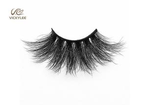 China No Glue Inside Flower Shaped 25MM 7D Volume Lashes factory
