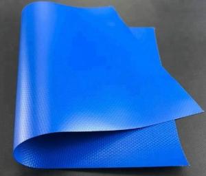 China Multi - Color Anti-UV Waterproof PVC Truck Cover Tarpaulin Fabric In Roll 18X18 610G factory