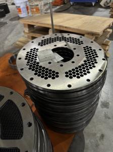 China Cutomize High Wear Resistance Flat Die For Extruder HR145-2 With High toughness Alloy Tool Steel factory