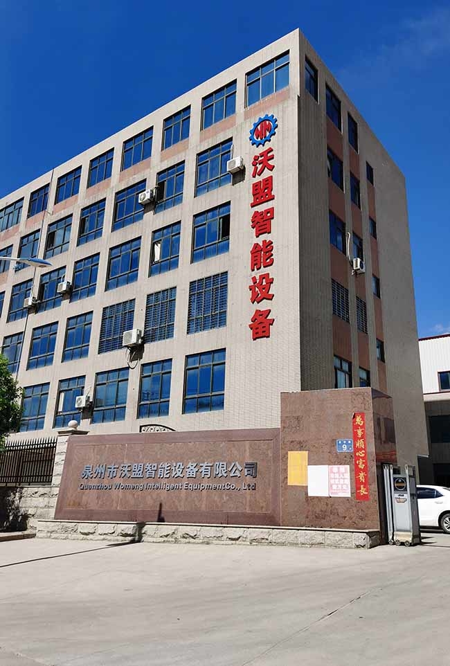 High Efficiency Full Servo Diaper Packaging Machine Easy Operation with CE 0