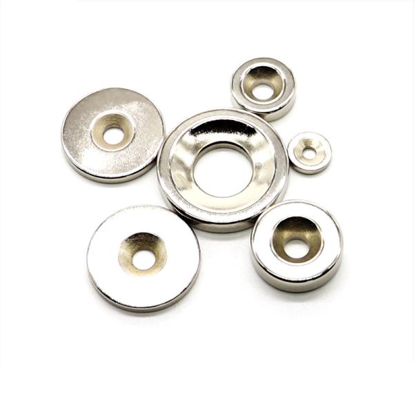 Power Industrial Rare Earth Magnets 5kgs Pull Force Temperature Resistance 80.C
