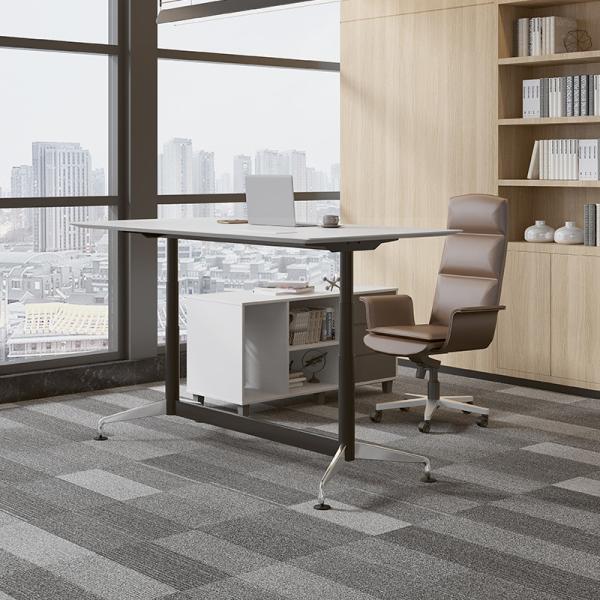 China Electric Height Adjustable Office Table Wood Standing Desk With Drawers factory