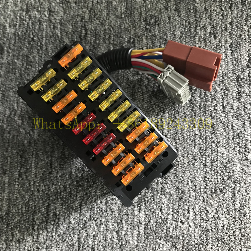 Excavator Hydraulic Valve Kobelco SK60/100/120/200-5/6/SK200-8/350-8 Fuse Box 20 Lines