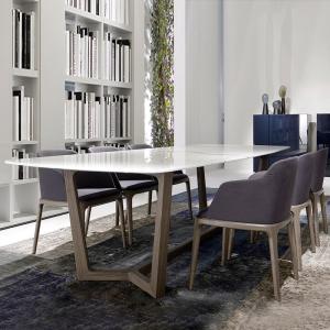 China Shiny Surface Marble Top Dining Room Table With Solid Wood Base factory