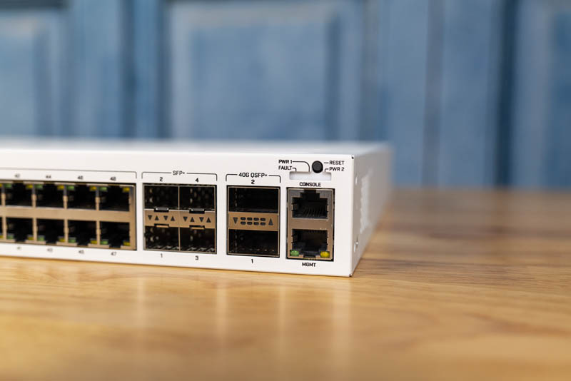 CRS354-48G-4S 2Q RM 48 x 1G RJ45 ports and 4 x 10G SFP Network Switch Private Mold Yes