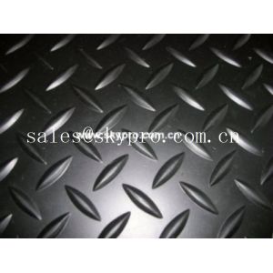 China Customized Heavy Duty Nonslip Rubber Car Mats Smooth / embossed Surface on sale