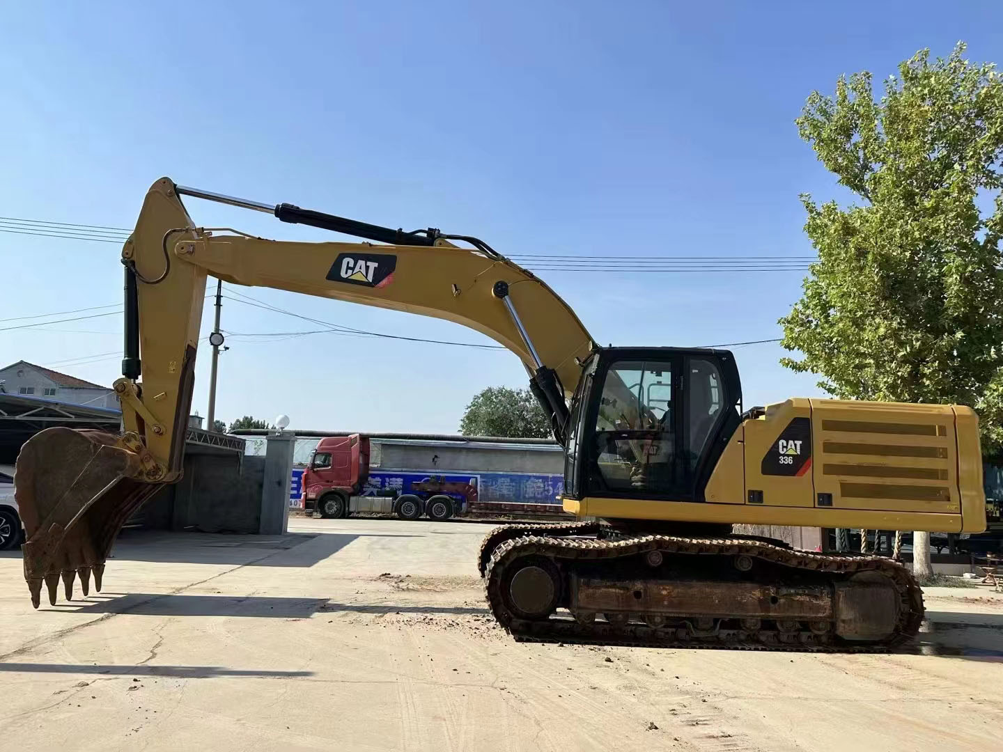 Japan Made CAT 336 Used Excavator Machine 37000 KG Operating Weight Good Condition