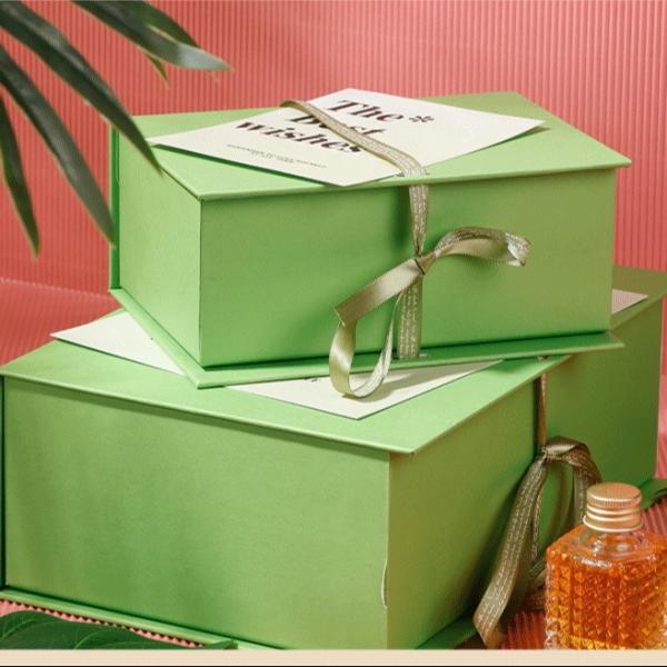 Customized Foldable Cardboard Box Birthday Rigid Empty Packaging Large Ritual