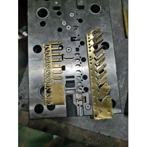 Copper Alloy Progressive Stamping Strip – High Precision, Excellent Conductivity