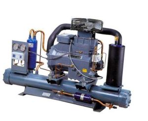 China Water Cooling Refrigeration Condensing Units , Horizontal cold room condensing unit Black R22 4-30HP factory