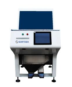 China 90 Channel MINI Sesame Color Sorter Intelligent Curtain Function Design factory