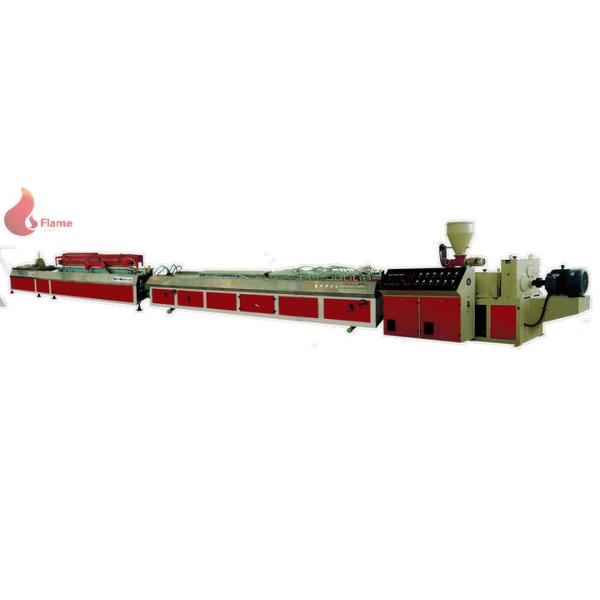 China 55KW 280kg / h PVC wood plastic composite decking Extrusion Machine factory