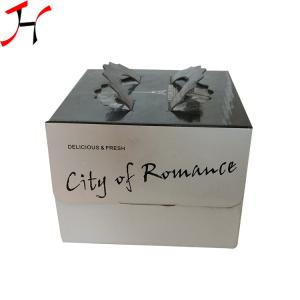 China Recycled Cartoon Small Cardboard Cake Boxes Easy Carrying With Handle factory
