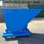 Metal Self Dumping Hopper Tipping Bins 2 Yard Standard 6000 Lb Capacity