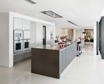 DTC 200cm Modern Stained Kitchen Cabinets With Painted Island Breakfast Bar