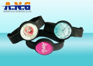 China Custom logo Rfid Wristbands with epoxy coin , Contactless rfid bracelets factory