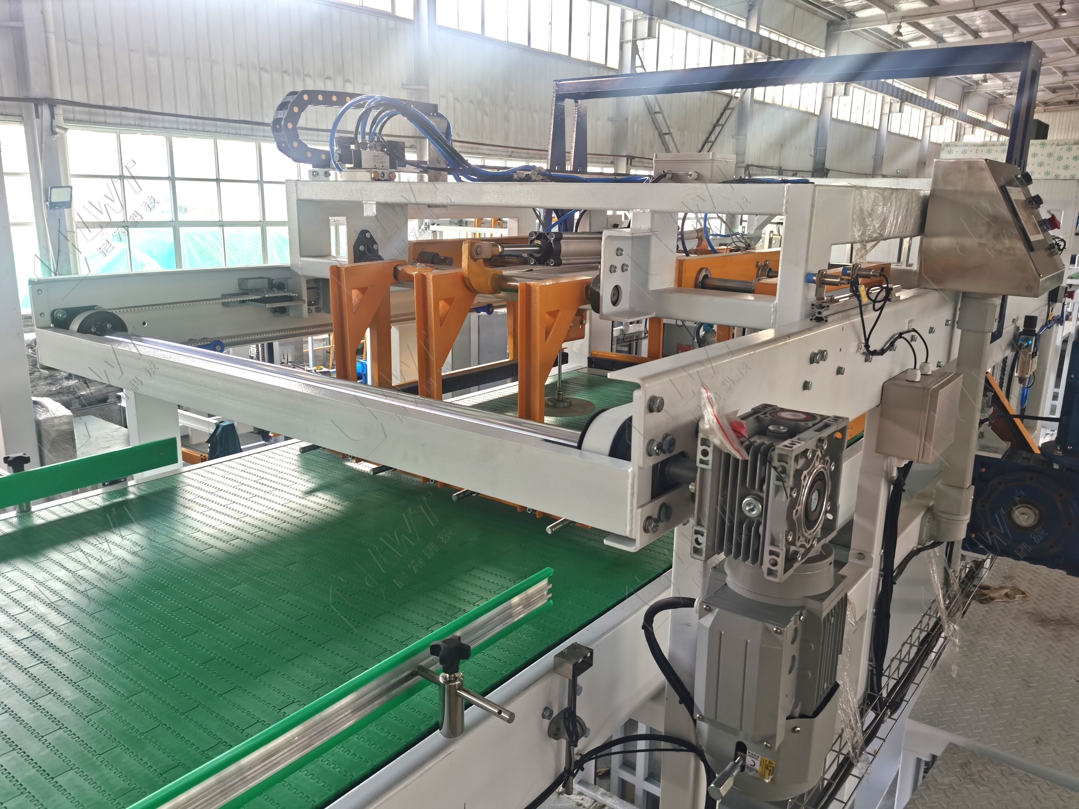 Empty Glass Bottle De-Palletizer Automatic Depalletizer Machine For Sale