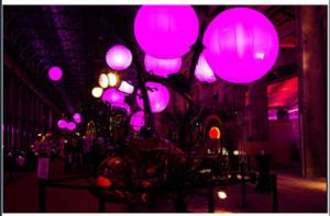 China Crystal Colorful Led Celling Light Balloon Inflatable For Commercial Event factory