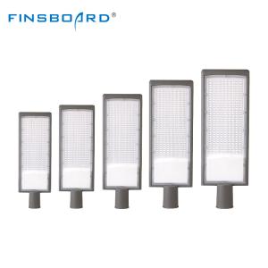 China Outdoor Waterproof Ip66 Die-Casting Aluminum Street Lights SMD2835 LED factory