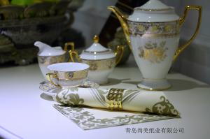 China Custom Airlaid 4*8.5in 50-65gsm Luxury Paper Napkin Dinner Use factory