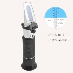 China 0~25% Alcohol Wort ATC Portable Refractometer For Wine Sugar Test factory