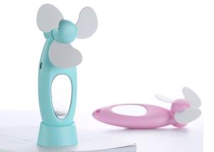 China Programmable Led Message Hand Held Electric Fan , Rechargeable Battery Operated Fan factory