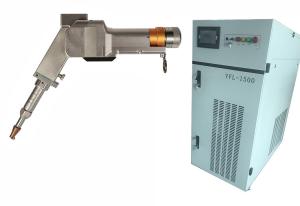 China Modern Fiber Laser Handheld Welding Machine 1500w With Double Motor factory
