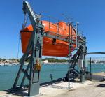 SOLAS Approved 95KG Per Person Totally Enclosed Motor Propelled Survival Craft